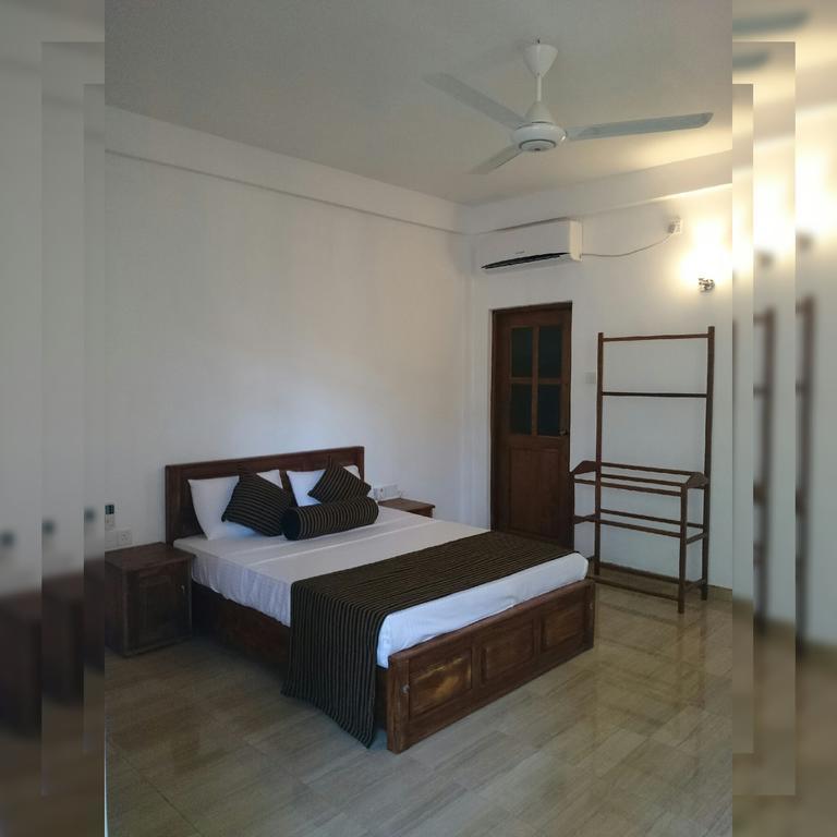 Isanka Lion Lodge Sigiriya Eksteriør billede